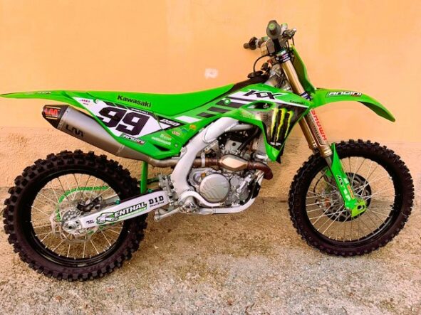 KAWASAKI 250  2025 SLIP ONE LINE - immagine 2